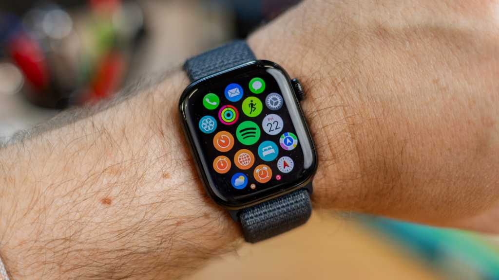 The Apple Watch Series 10 just got its first significant discount in